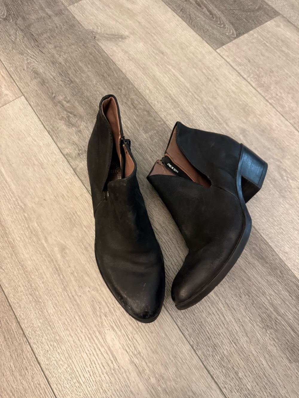 MJUS Anthropologie Black Women's Ankle Boots size 41 heeled booties